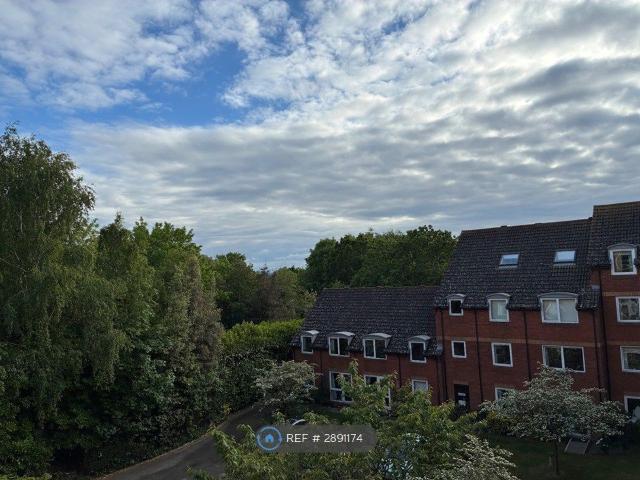 Apartment for rent in Parkstone, Isle Of Man