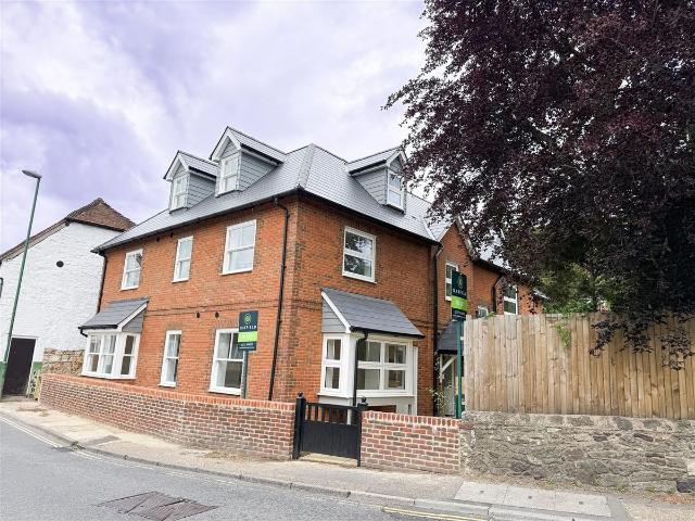 Apartment for rent in Horsham, West Sussex