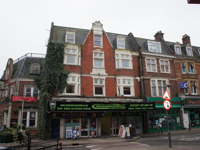 Apartment for rent in Redhill, Reigate and Banstead