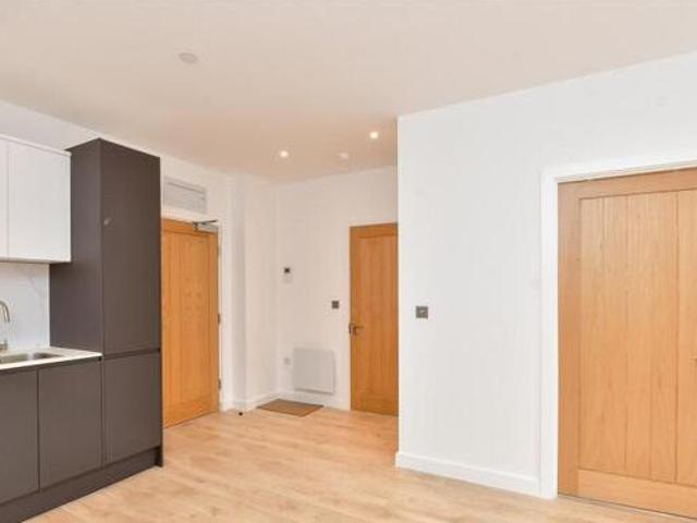 House for sale in Red Hill, Surrey