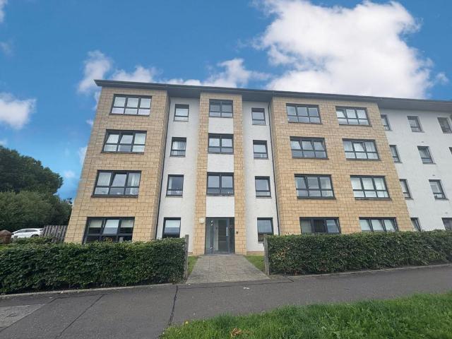 Apartment for rent in Ferry Village, Renfrew