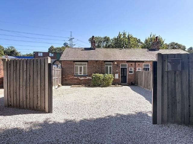 House for rent in Brackenfield, East Midlands