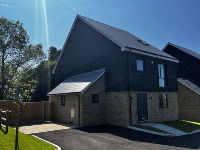 House for sale in Lyons, Greater London