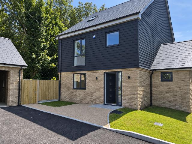 House for rent in Nelson Park, Dover