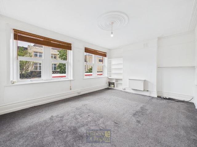 Apartment for rent in Upminster, Greater London