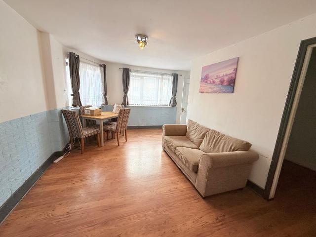 Apartment for rent in Leyton, Greater London