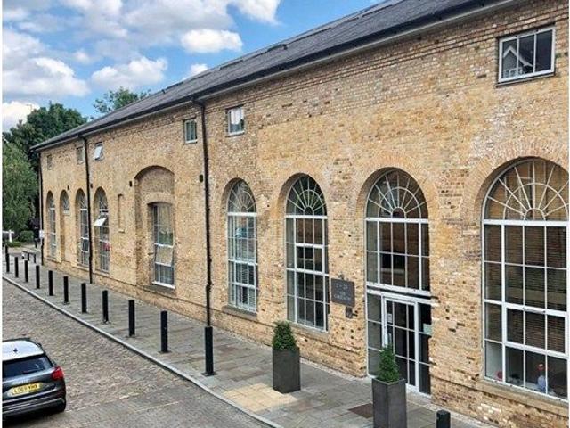 Apartment for rent in Kings Hill, Colliers End
