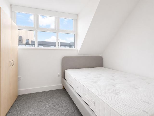 House for rent in Watford Heath, North Watford