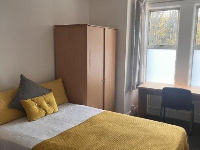 House for rent in St. Mildred's, The Bridge