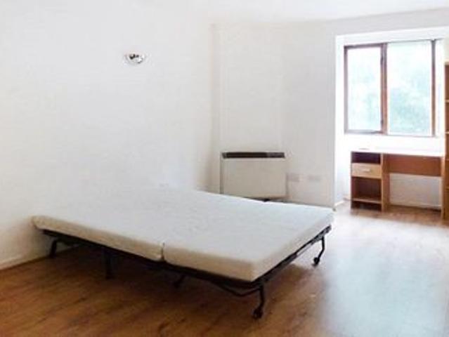 Apartment for rent in St. Mildred's, The Bridge