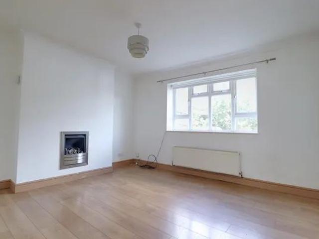 Apartment for rent in Navestock Side, Essex