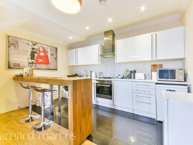 Apartment for rent in West Wickham, Greater London