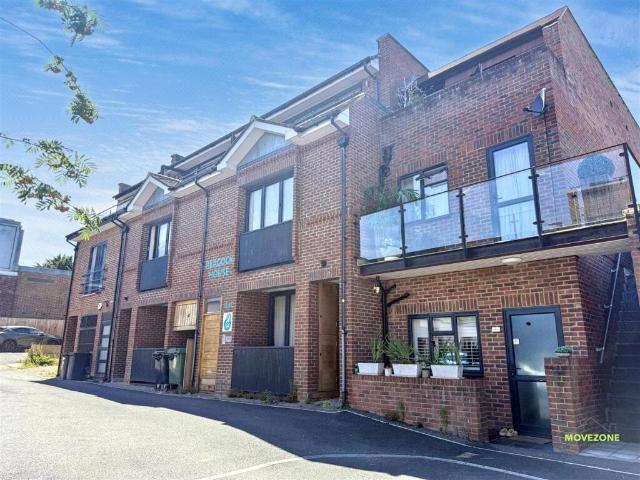 Apartment for rent in West Wickham, Greater London