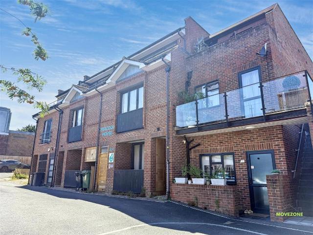Apartment for rent in West Wickham, Greater London