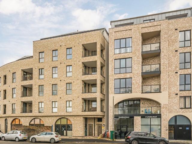 Apartment for rent in London Borough of Merton, Greater London