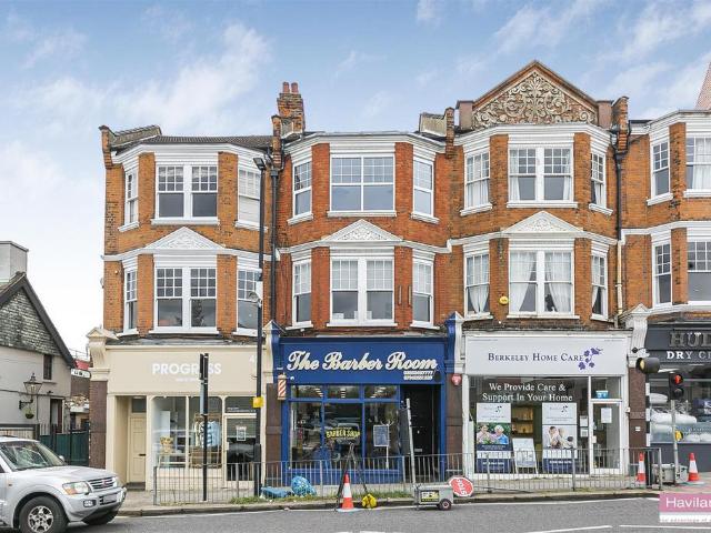 Apartment for rent in Winchmore Hill, Edmonton
