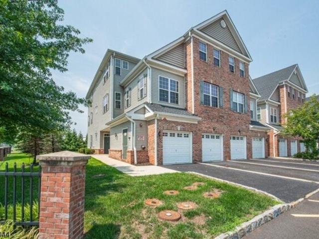 Condo for sale in Union, New Jersey