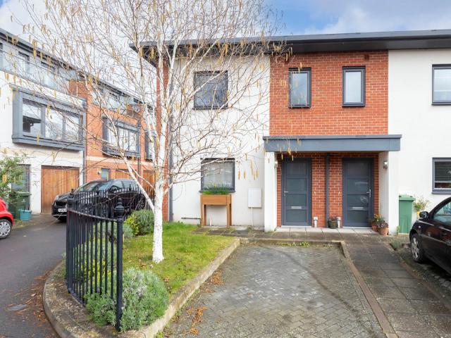House for rent in Golden Valley, Gloucestershire