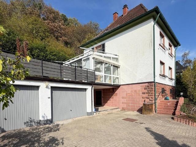 Villa kaufen in Annweiler am Trifels, Landkreis Südliche Weinstraße