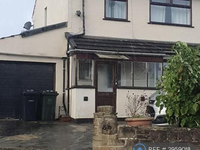 House for rent in Bracken Bank, Bradford