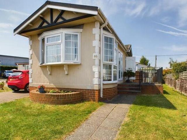 House for sale in Bamfurlong, Cheltenham