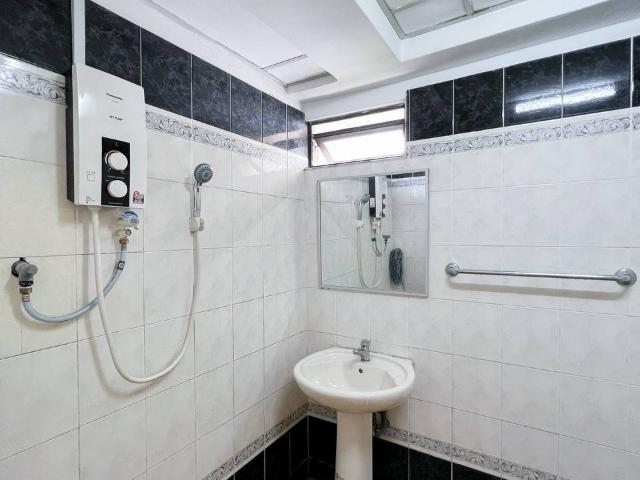 Room for rent in Country Heights Damansara, Kuala Lumpur