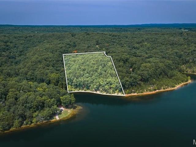 Land for sale in Historic Sunset Lane, Columbia