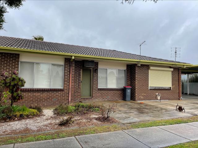 House for rent in Lavington, Albury