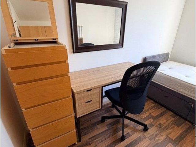 Room for rent in Isle Of Dogs, Greater London