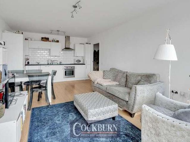 Apartment for rent in Browning Estate, Greater London