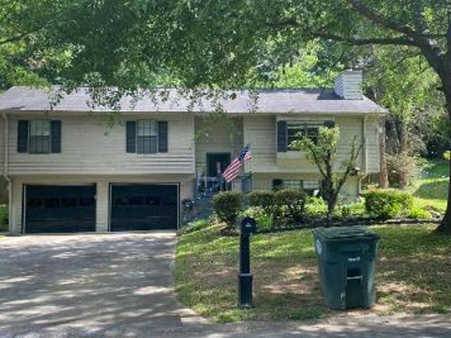 House for sale in Kennesaw