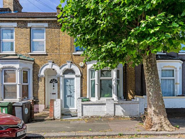 Apartment for rent in Cann Hall, Isle Of Man