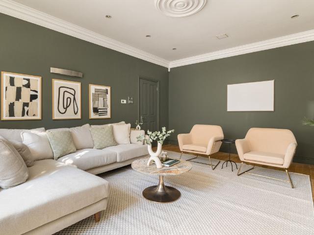 House for rent in Primrose Hill, Greater London