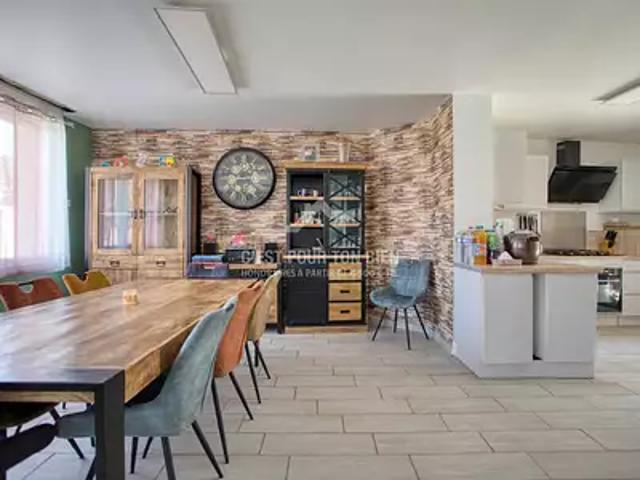 Maison vente à Dunkerque, Steenvoorde