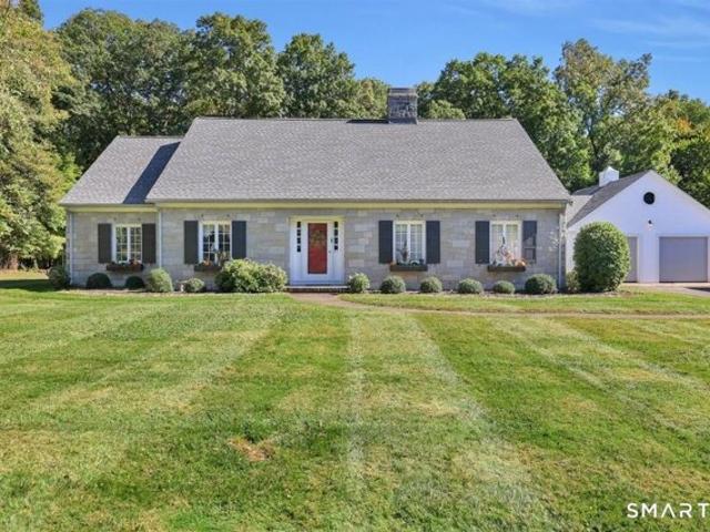 House for sale in Manchester, Capitol Planning Region