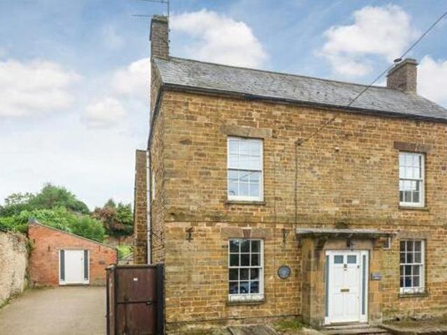 House for sale in Evershot, Oxfordshire