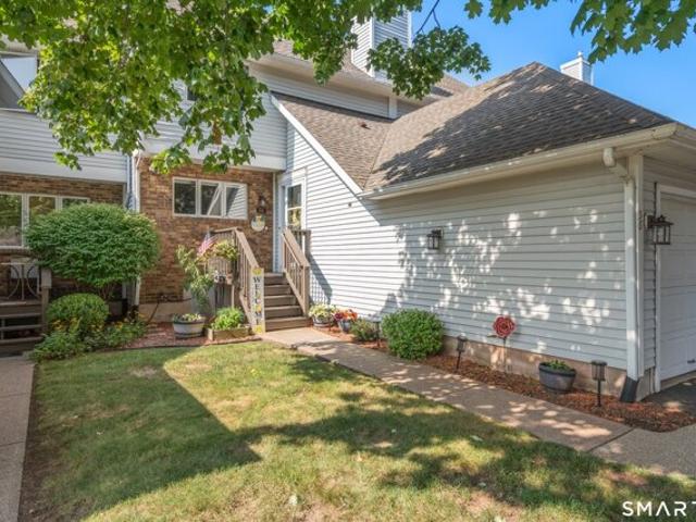House for sale in Newington, Connecticut