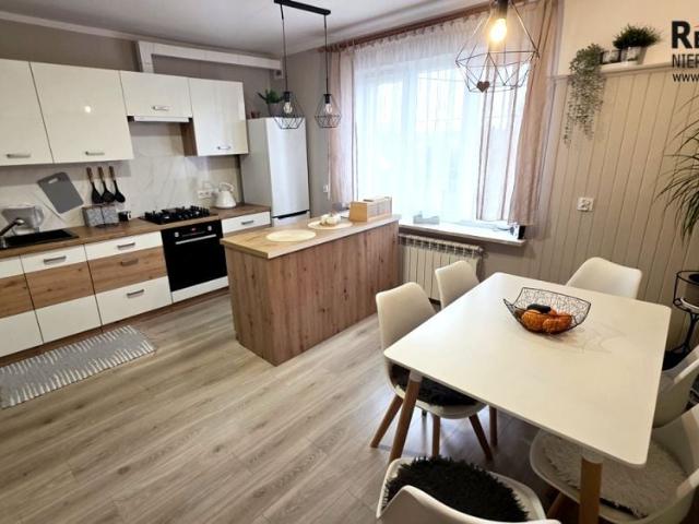 Dom na sprzedaż w Busko-zdrój, Świętokrzyskie