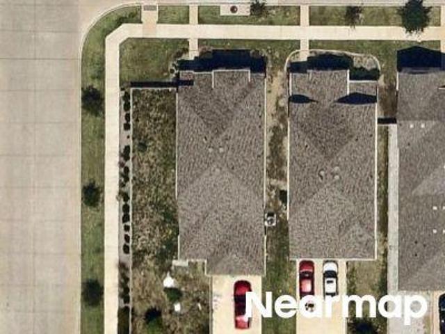Property for sale in Pecan Square, Northlake