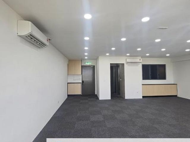 Shop for rent in Petaling, Subang Jaya
