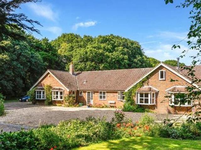 House for sale in The Bridge, Kent