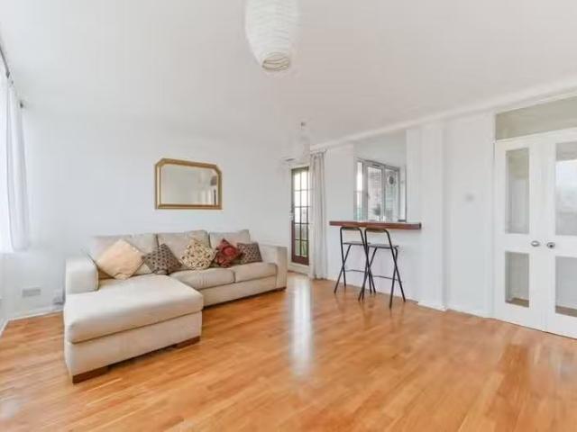House for sale in Anerley