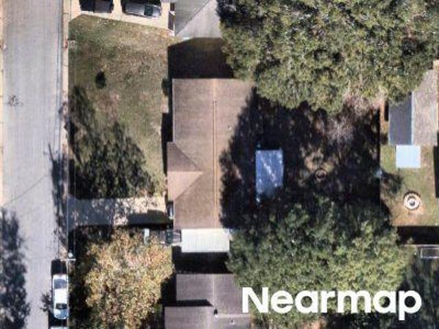 House for sale in Ocean Springs, Mississippi