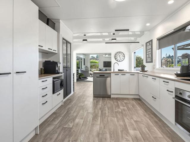 Property for sale in Bay Of Plenty