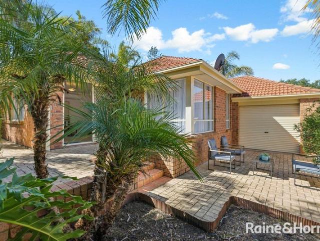 House for sale in Aberfoyle Park, Adelaide