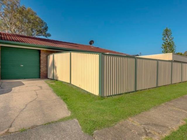 Duplex for rent in Labrador, Gold Coast City