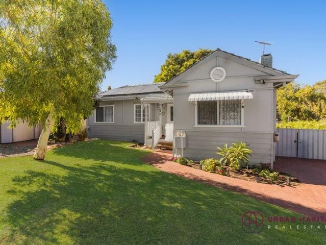 House for sale in Calista, Western Australia