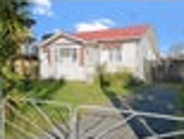 House for sale in Awhitu