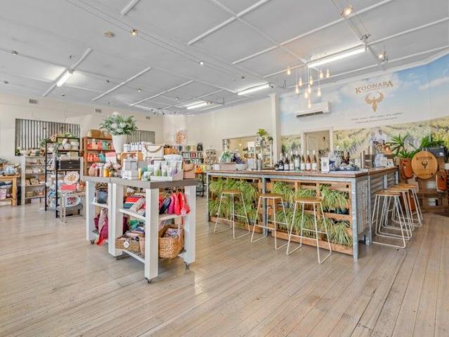 Property for sale in Comaum, South Australia