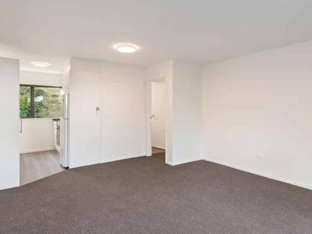 Apartment for rent in Heathcote, Canterbury